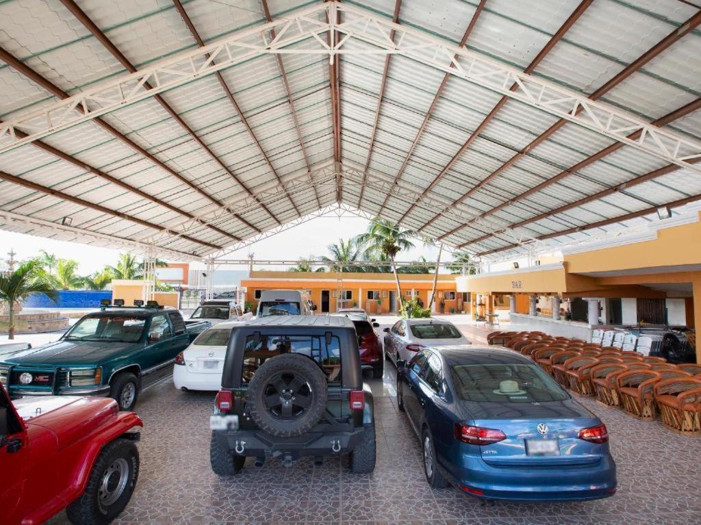 Hotel Hacienda Ixtlan 2*